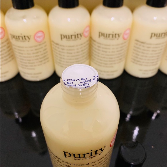 Philosophy Purity Made Simple Cleanser 8oz - Picture 4 of 4